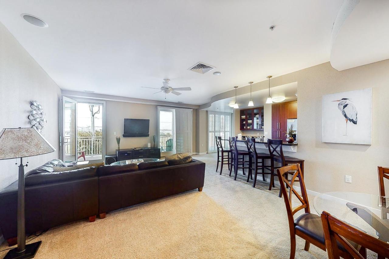Appartamento The Sanctuary - Sound Waves 132B Virginia Beach Esterno foto